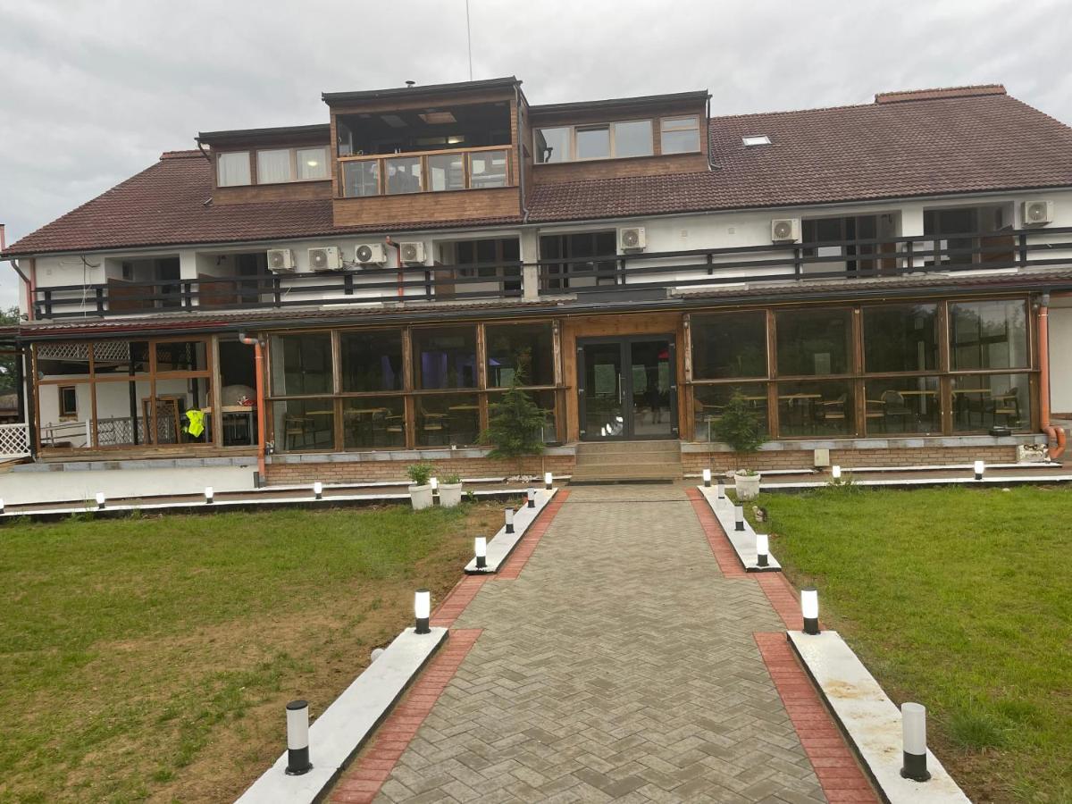 Marada Felix Hotel Hidiselu de Sus Exterior photo